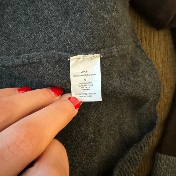 Vince Camuto Cashmere cardigan sweater - Picture 6 of 10